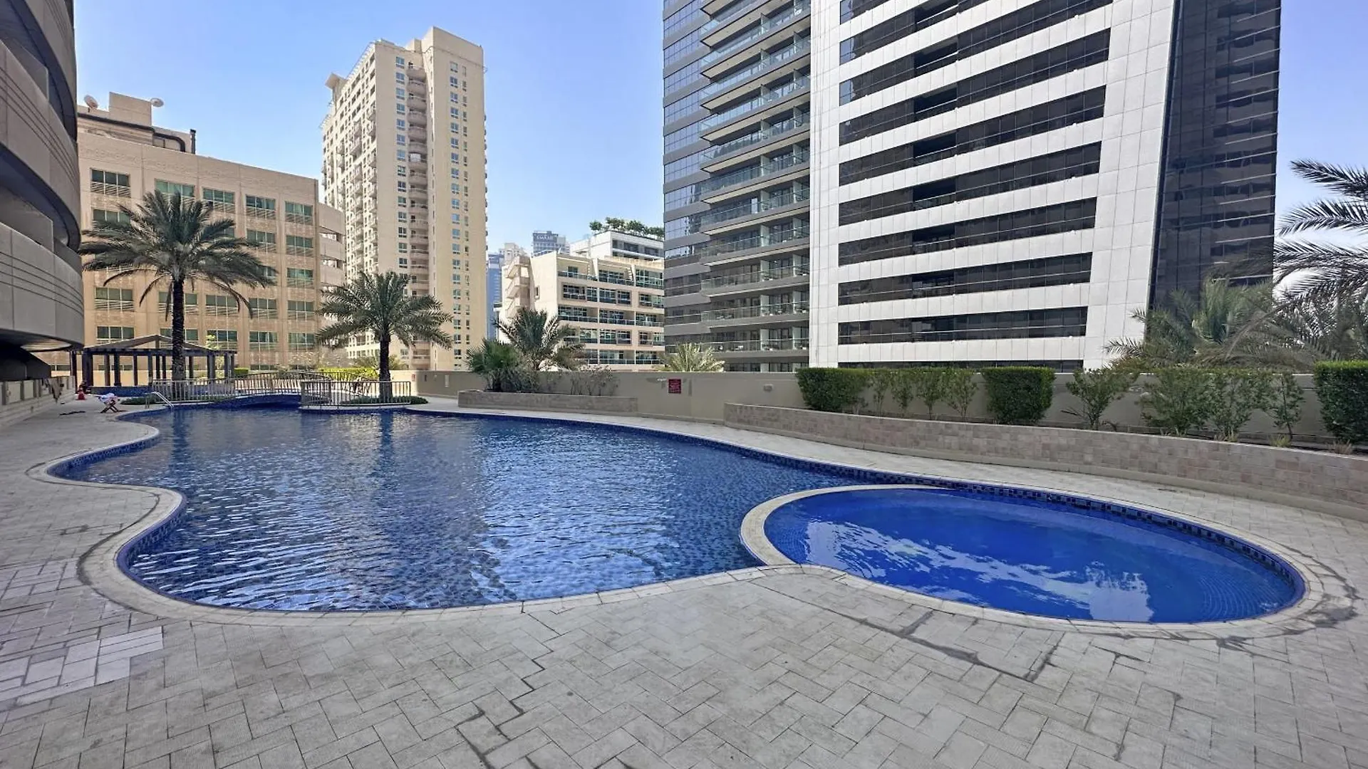 Apartment Vayk - Vibrant 1 Bd In The Marina With Spacious Terrace Dubai